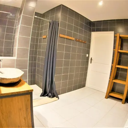 公寓 Le Salsero T4 De 93m2 En Centre Avec Billard Clim Prime Video Wifi Fibre *