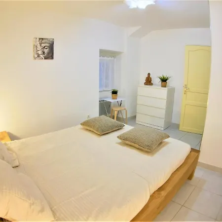 Apartman Le Salsero T4 De 93m2 En Centre Avec Billard Clim Prime Video Wifi Fibre